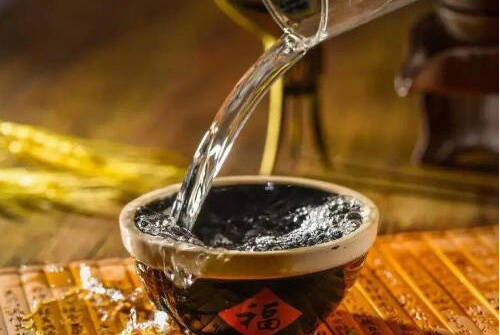 猴年茅台酒价格-猴年茅台多少钱值得收藏